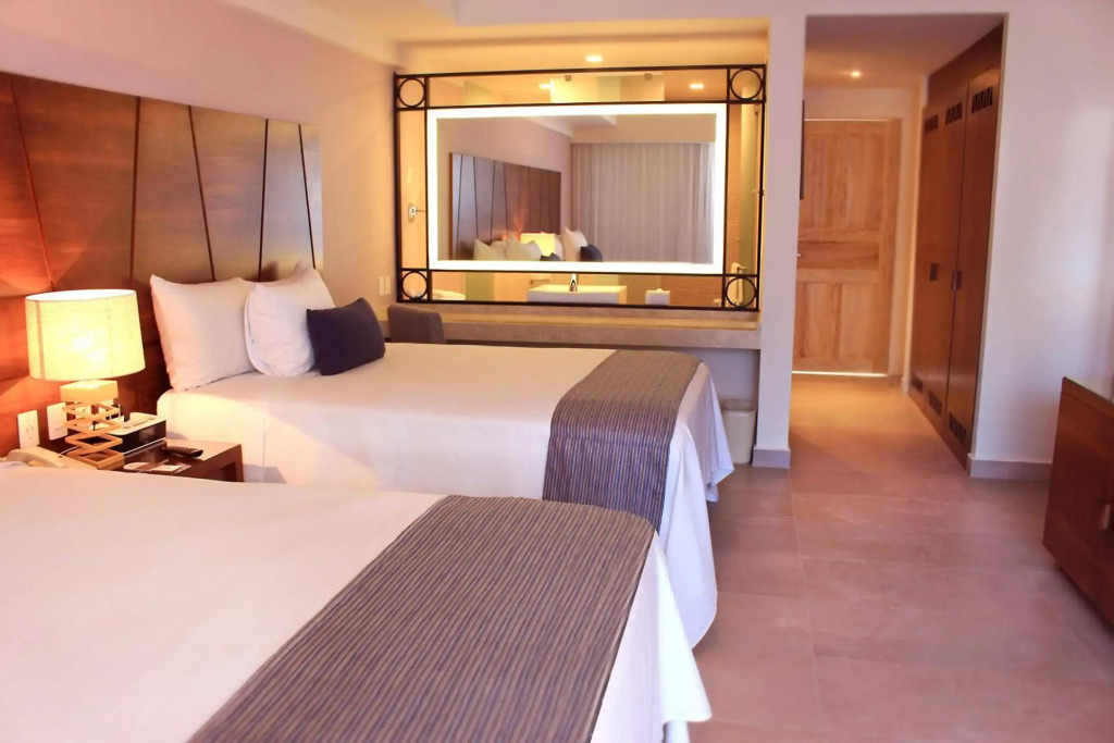 Crown Paradise Golden All Inclusive Resort