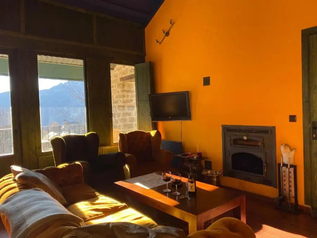 Apartamento ático-dúplex en Casa Rural Fundanal en Hoz de Jaca