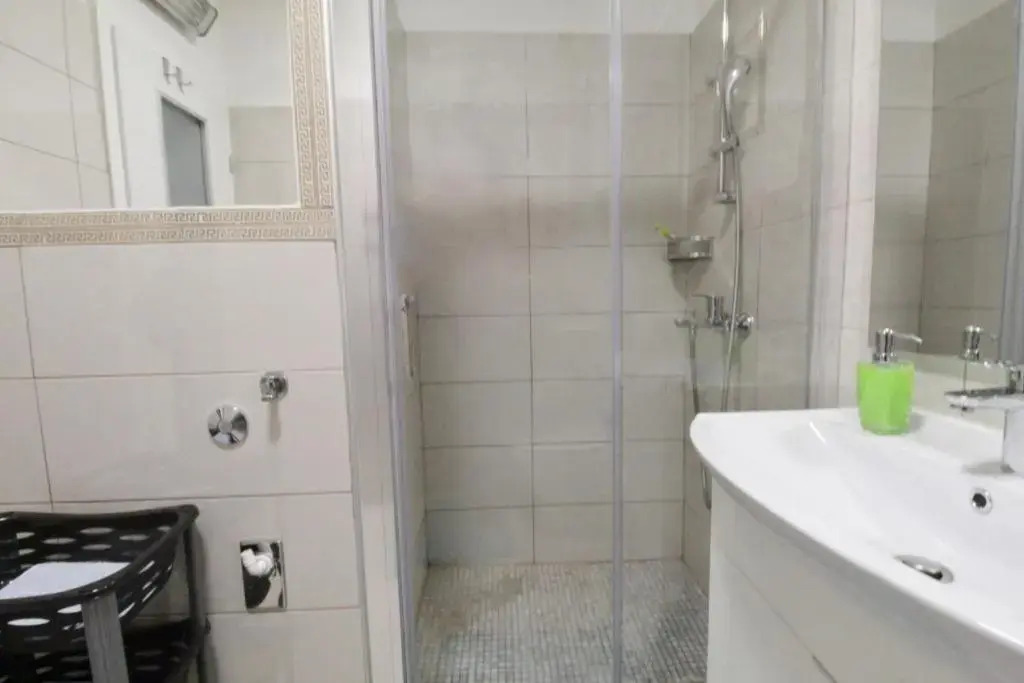 Studio Apartments Nada