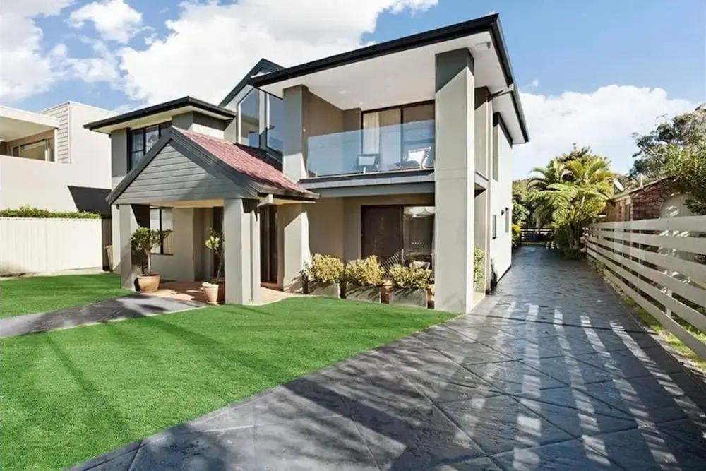 Luxury Family Holiday House 212