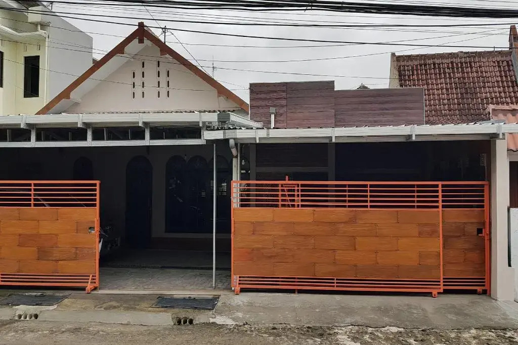 OYO 90095 Indah Homestay