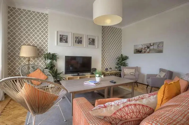 Santa Apolonia 7D - 6 Bedrooms