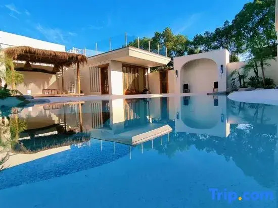 Yishe Savanna Beach Pool Resort | Wabi-sabi Beautiful Stay (OMG Heartbeat Paradise Branch)
