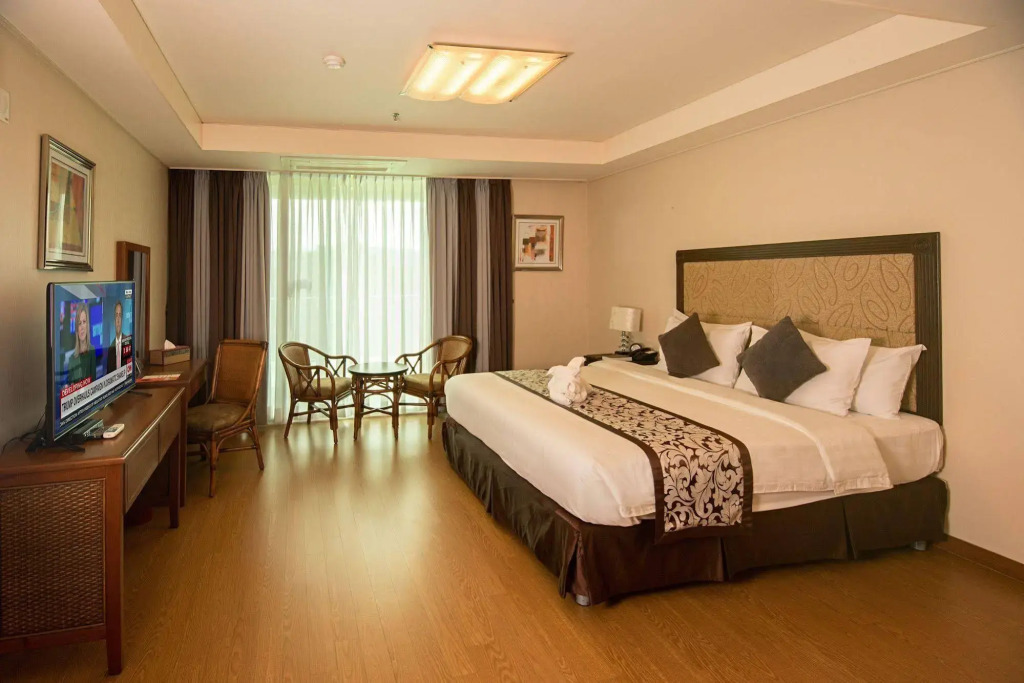 Xenia Hotel Clark - Multi Use Hotel