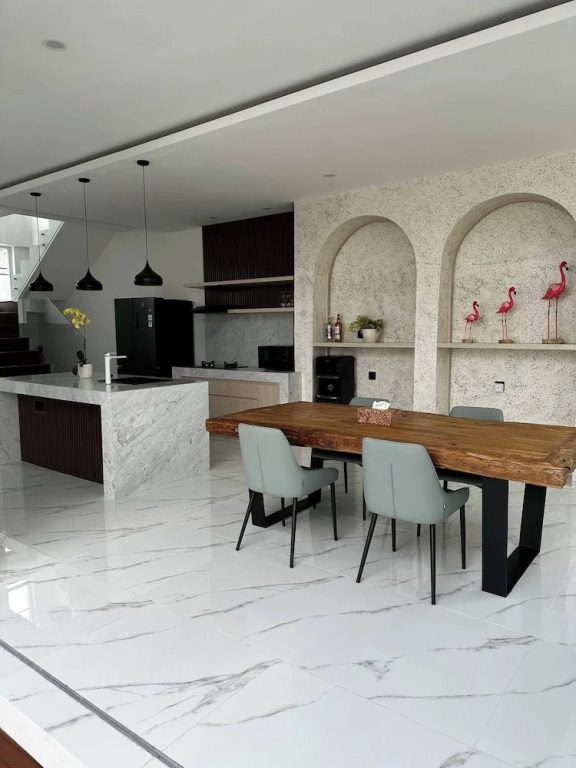 newly built Villa Na Bali