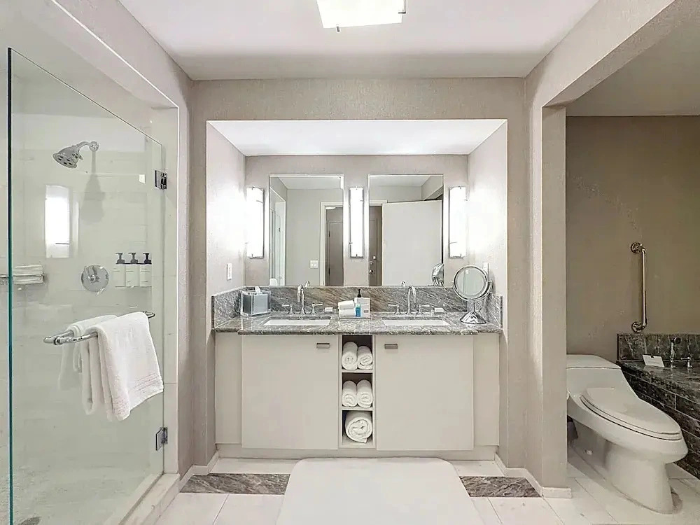 Luxury Suites at Fort Lauderdale Beach