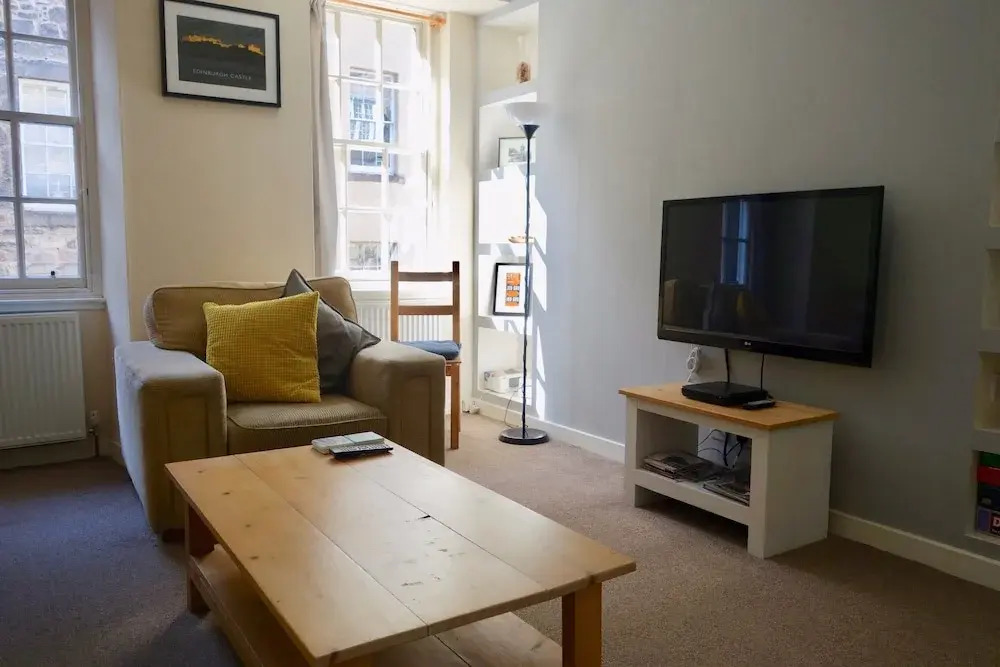1 Bedroom Apartment Near Edinburgh Castle