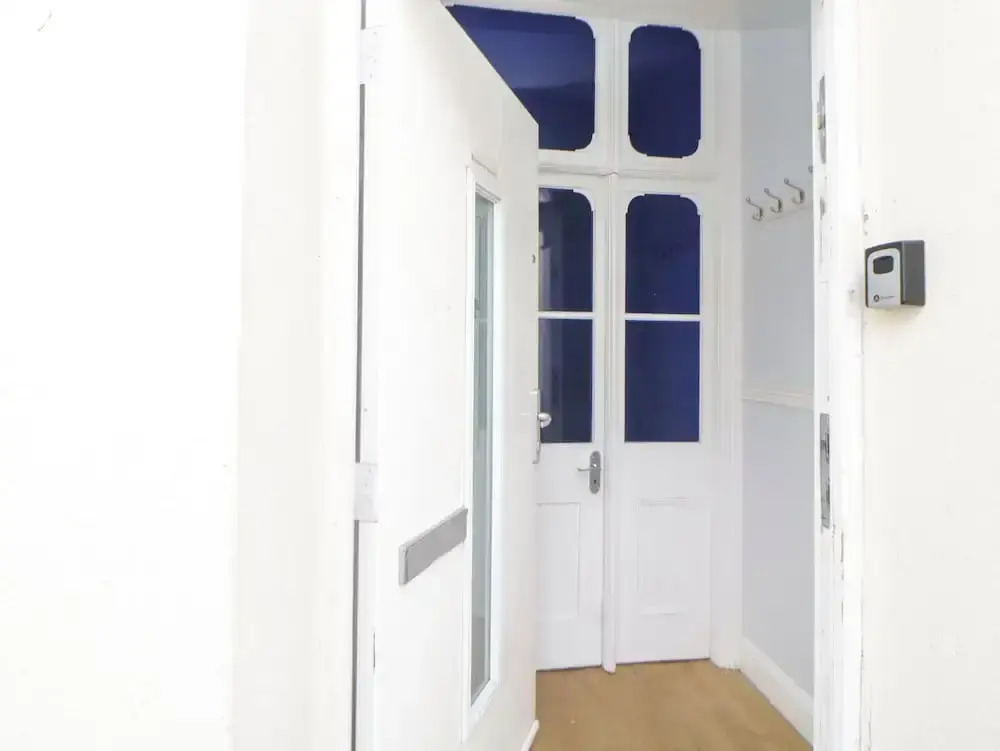11 Magdalene Road