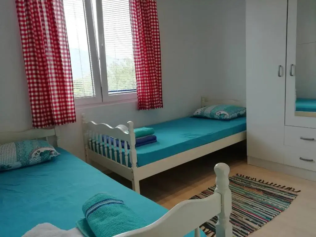 Mirta Apartments Family Farm