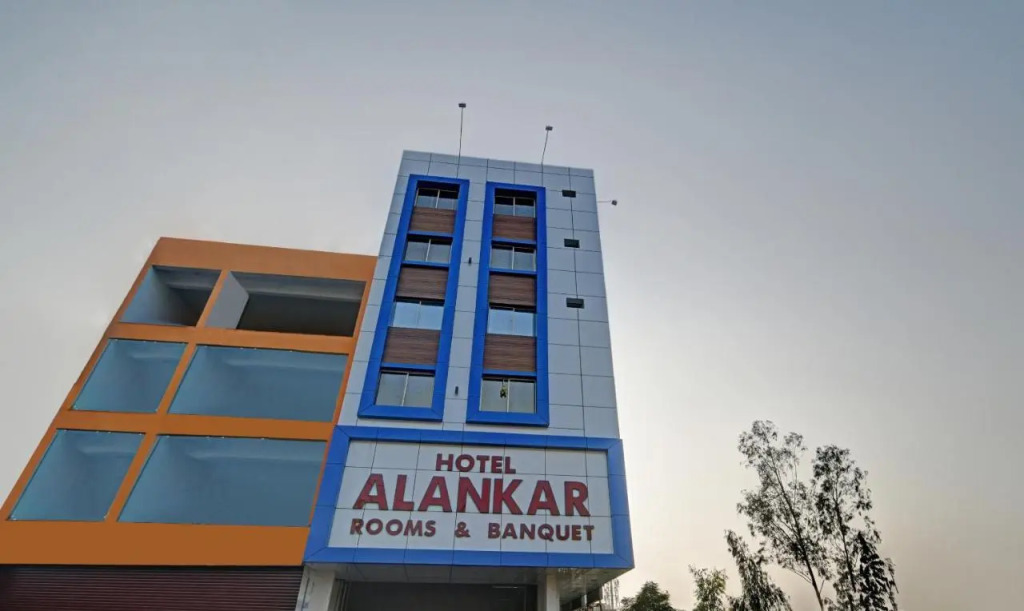 Alankar Hoshangabad Road