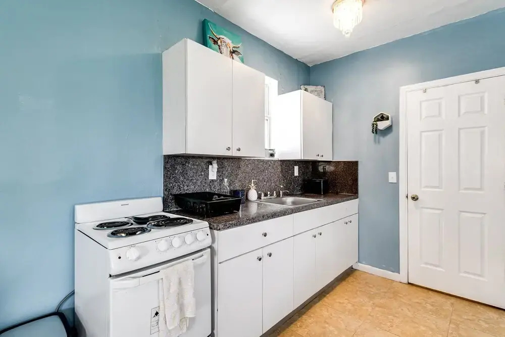 Studio Townhouse 2 blocks from Beach
