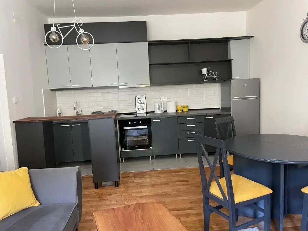 Tina Apartments
