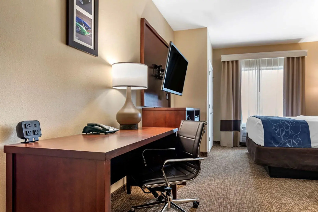 Comfort Suites Pell City