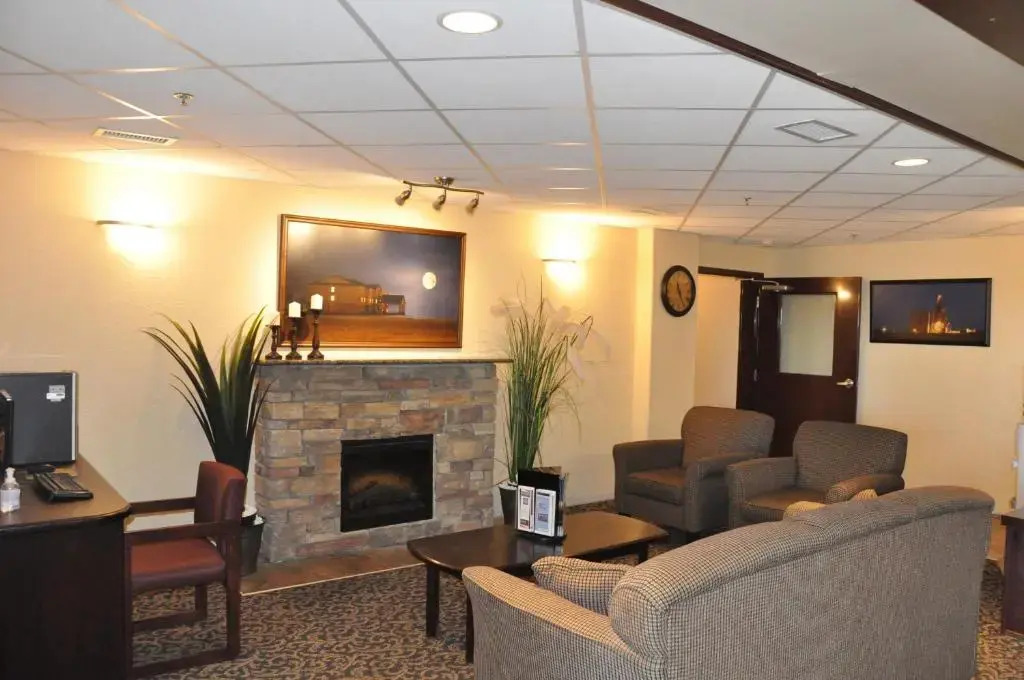 Prairie Moon Inn & Suites Unity