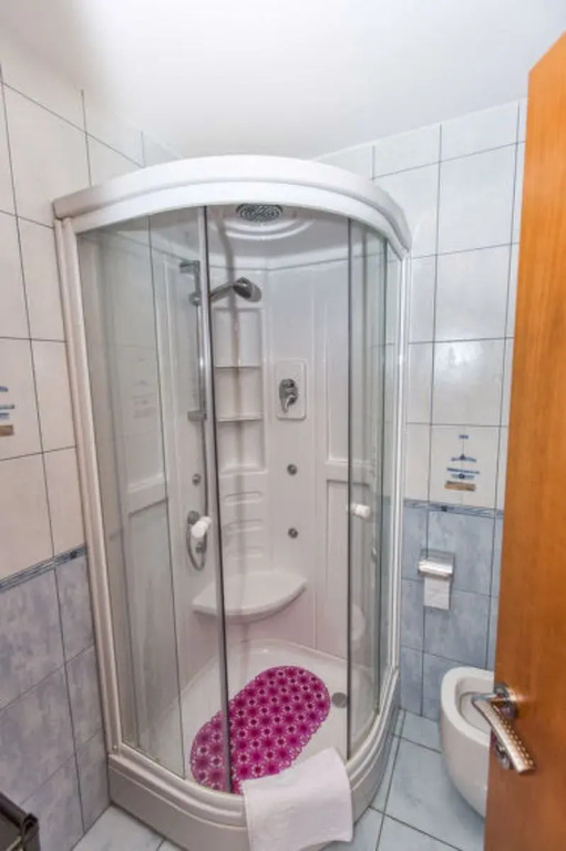 Apartment Mraović Karlobag 33537