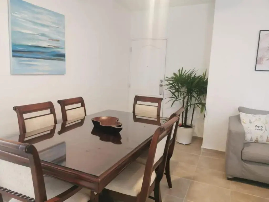 Beautiful stylish apartment near the beach