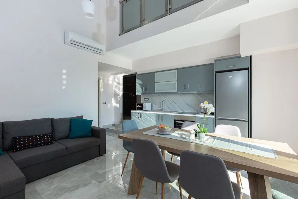 Aurora apartments