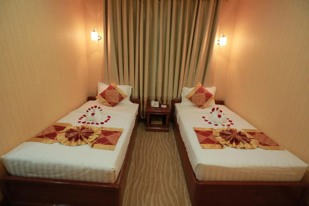 Silver City Hotel