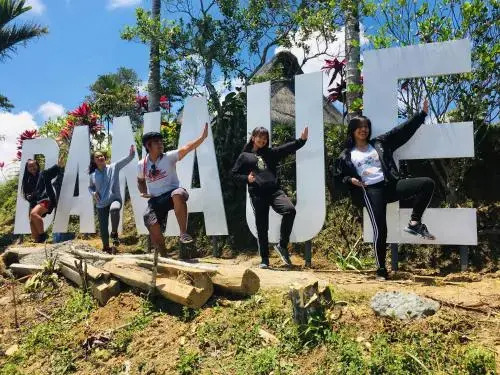Hiwang Native House Inn & Viewdeck