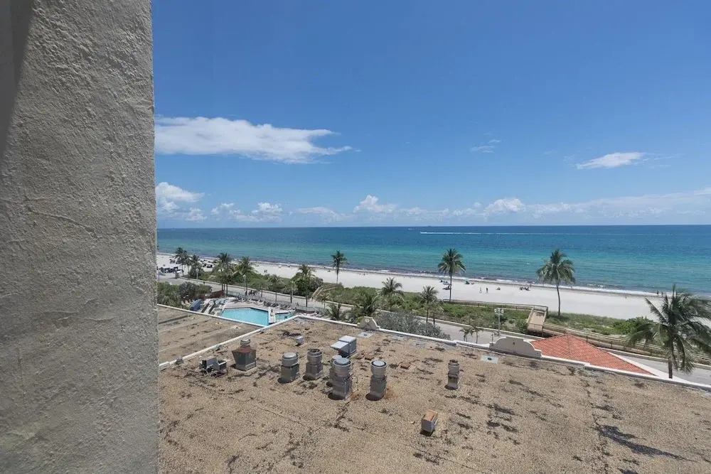746 Ocean View Hollywood Beach Resort
