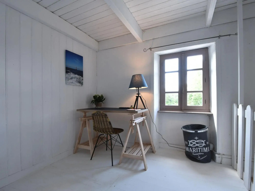 House full of charm with garden,10min from the Pointe du Raz