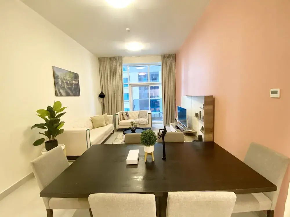 Beautiful and modern 1BR Apartment in Dubai Marina