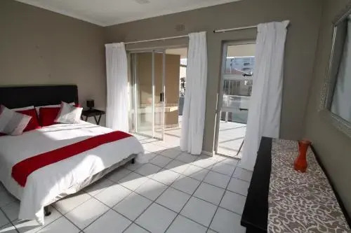 Dolphin View 308