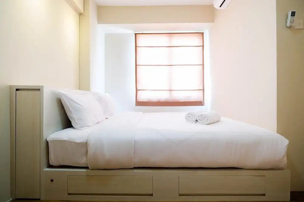 Connect to Pool 2BR Apartment at Bassura City