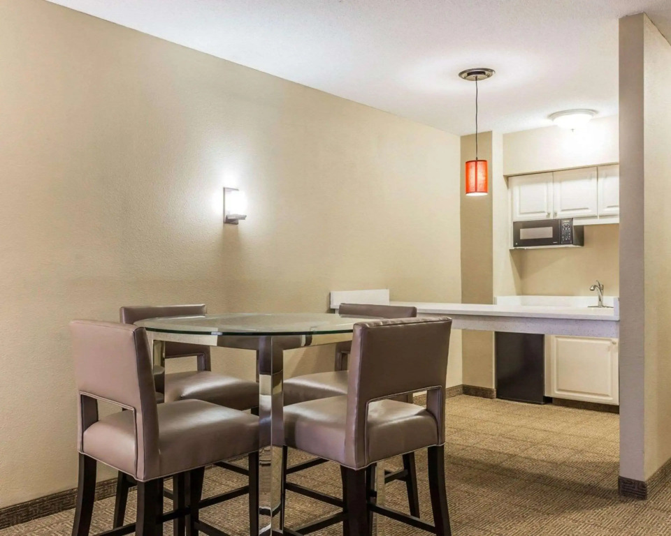 Comfort Suites at Isle of Palms Connector