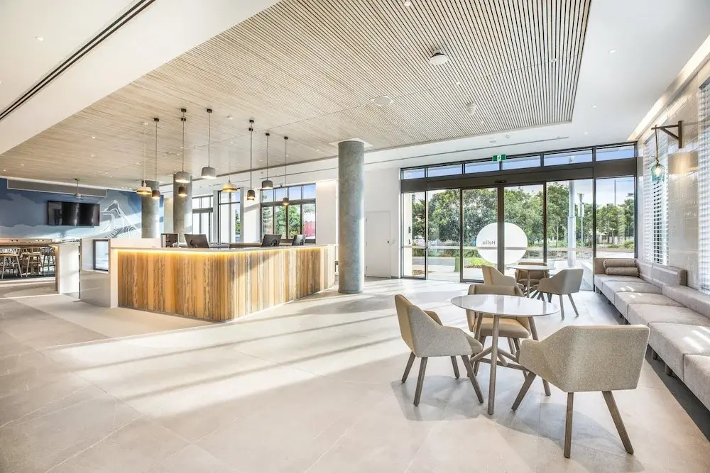 Holiday Inn & Suites Sunshine Coast by IHG