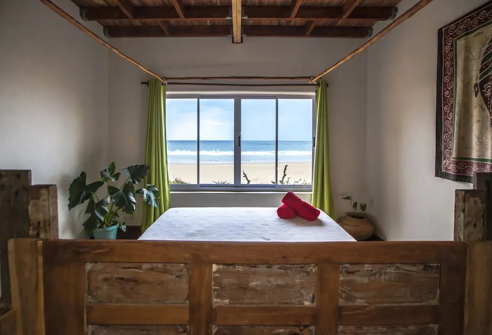 Pura Vida Tofo Beach Houses