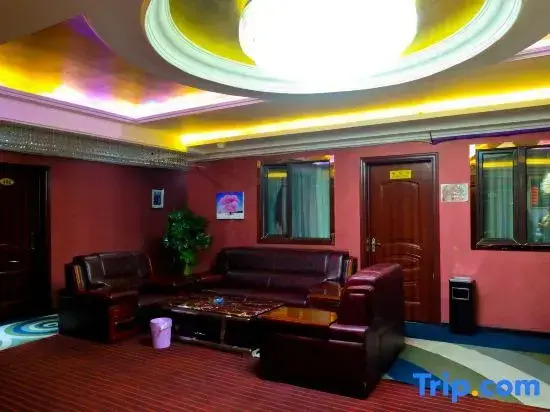 The first stop of Urumqi Theme Hotel