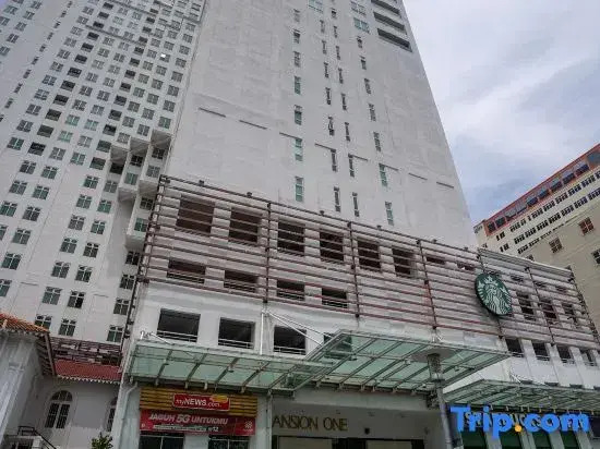 2-bedroom condo with free parking on premises.