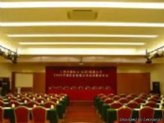 Golden River-view Hotel Shanghai