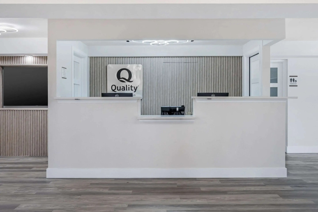 Quality Inn & Suites Orlando East - UCF Area