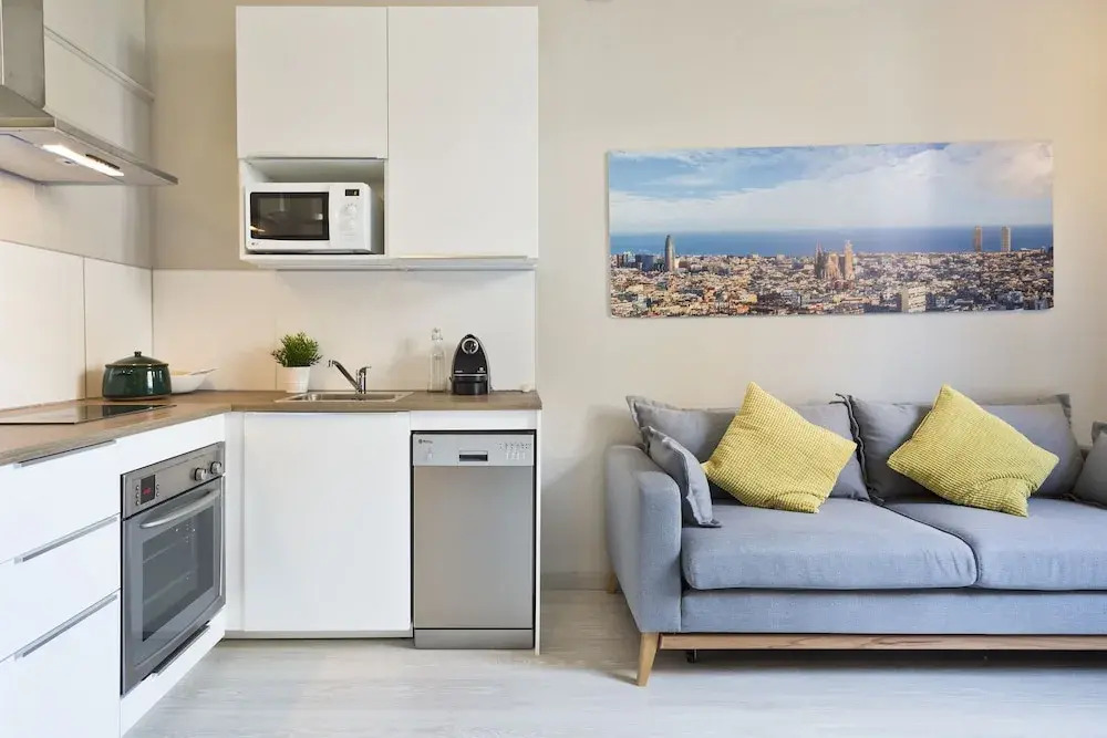 Urquinaona Apartment