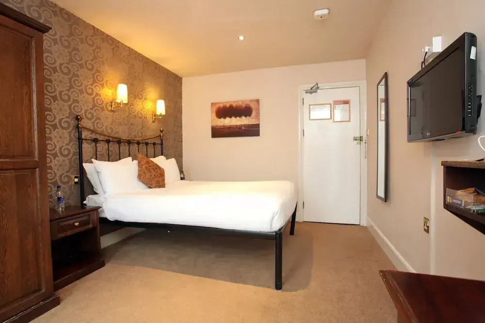 White Hart Hotel by Marton's Inns