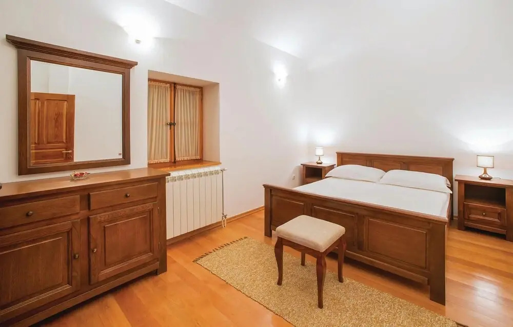 Awesome Home In Tivat