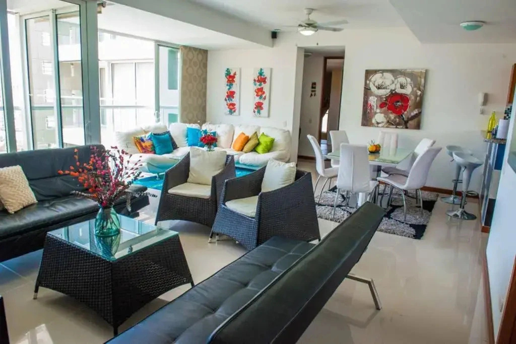 Acogedor con vista al mar en Condominio Zazue a 300 metros de la playa Bellohorizonte Santa Marta