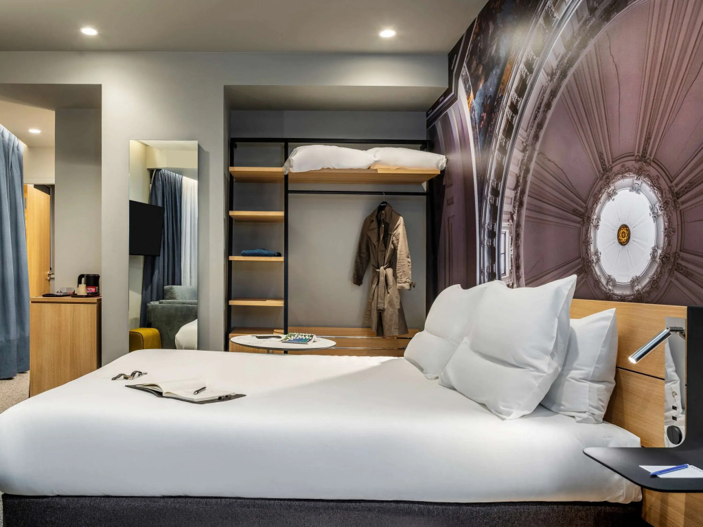 Отель Novotel Belleville Paris 20