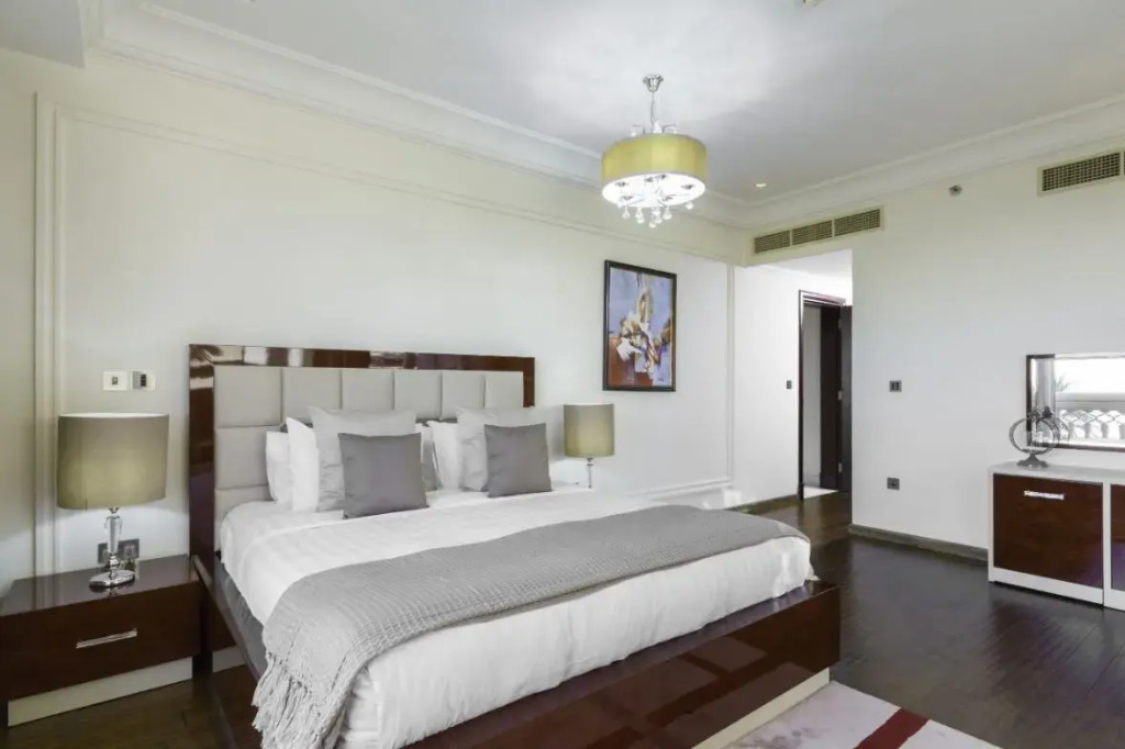 Maison Privee - Grandeur Residence