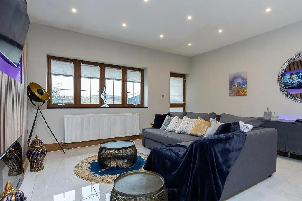 Boutique Green Acre Views