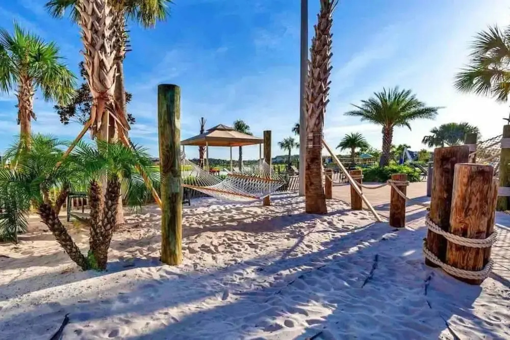 Super Cozy- Sleeps 22 w Pool Amenities Pass