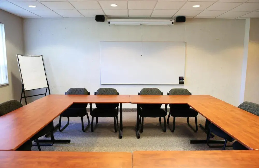 Residence & Conference Centre - Barrie
