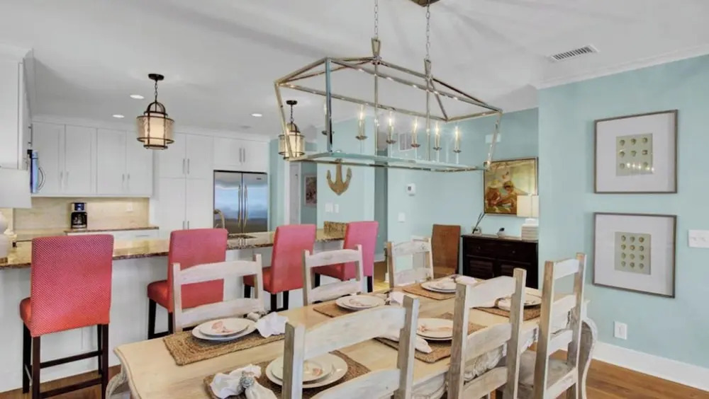 415 Seascape by Avantstay Beachfront Condo w/ Communal Pool Access