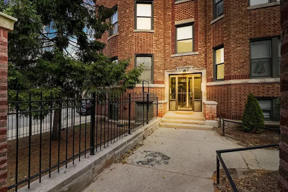1BR Delightful Apartment in Ravenswood