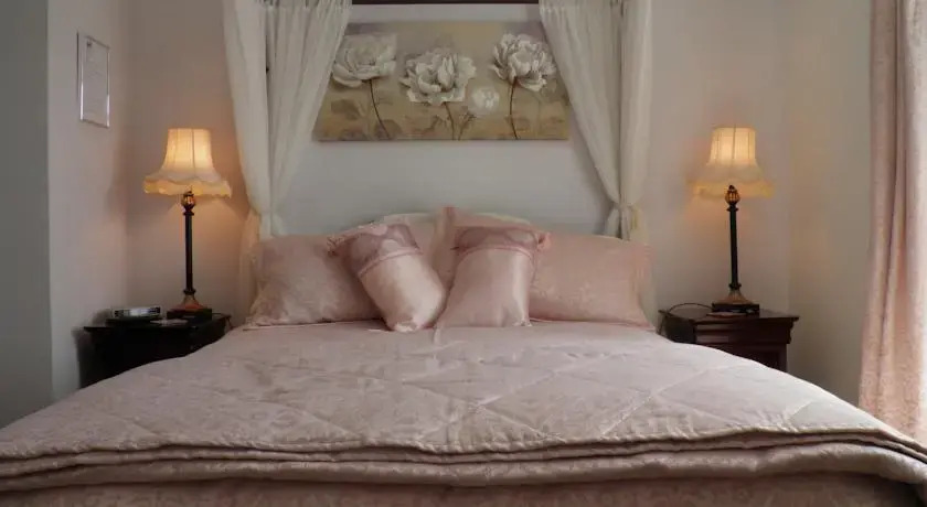 Cranleigh Bed & Breakfast