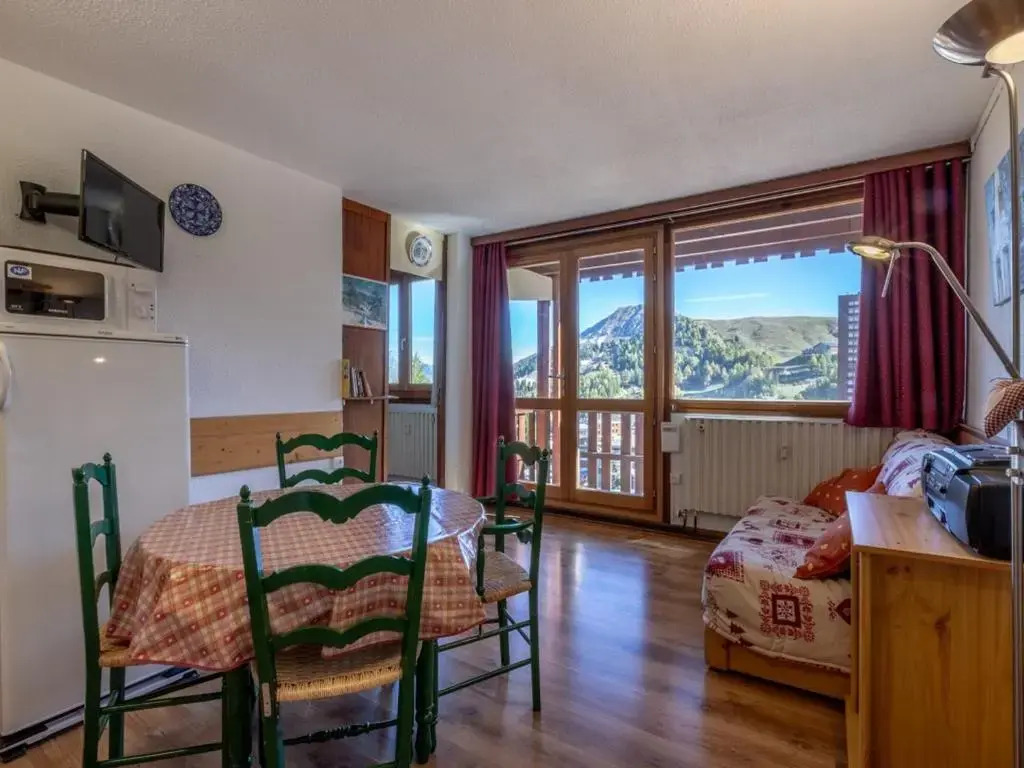 Appartement La Plagne, 2 pièces, 4 personnes - FR-1-351-80
