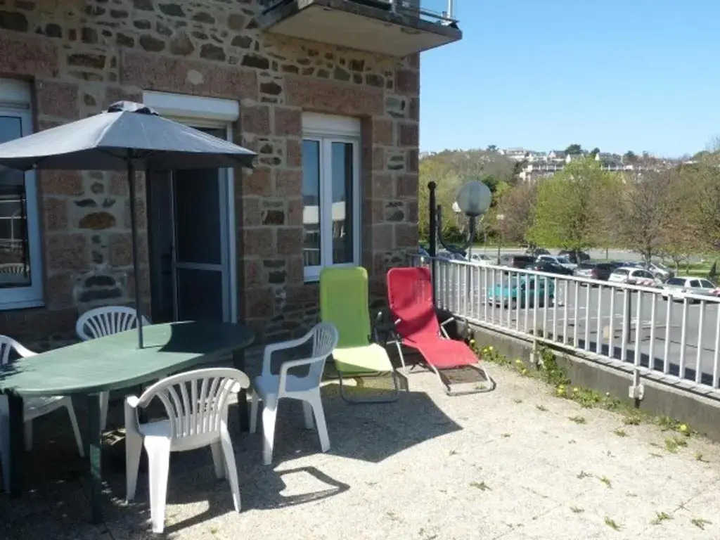 Appartement Perros-Guirec, 2 pièces, 3 personnes - FR-1-368-320