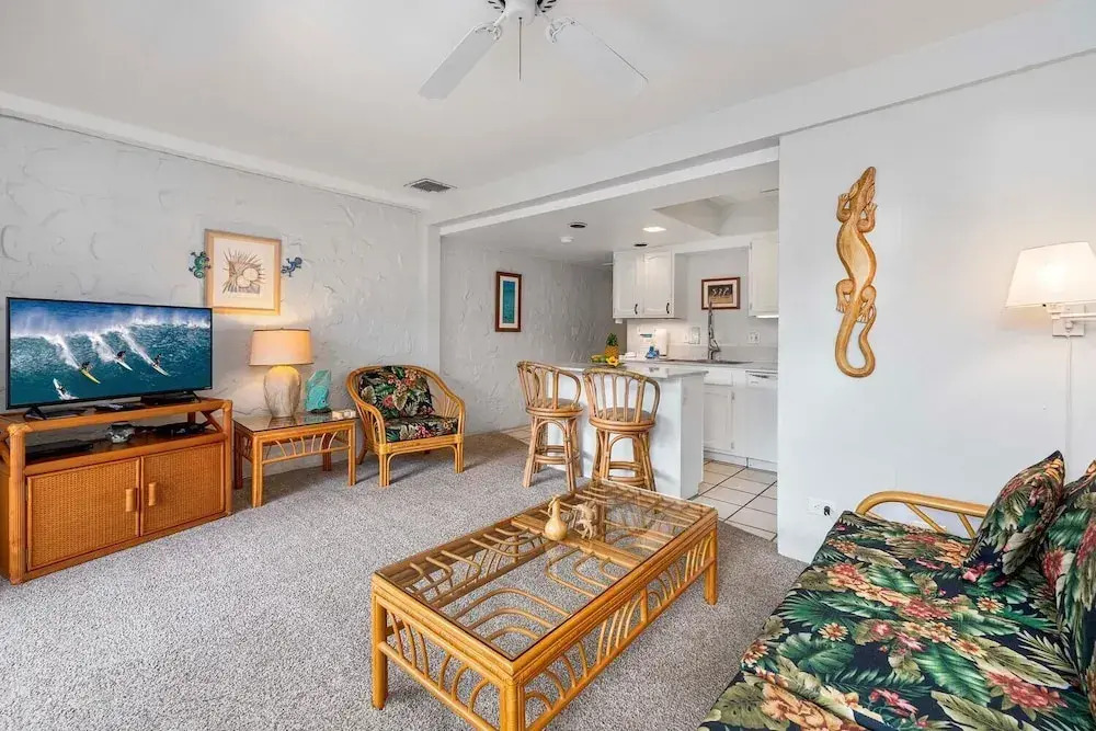 Oceanfront Complex No Stairs AC WIFI